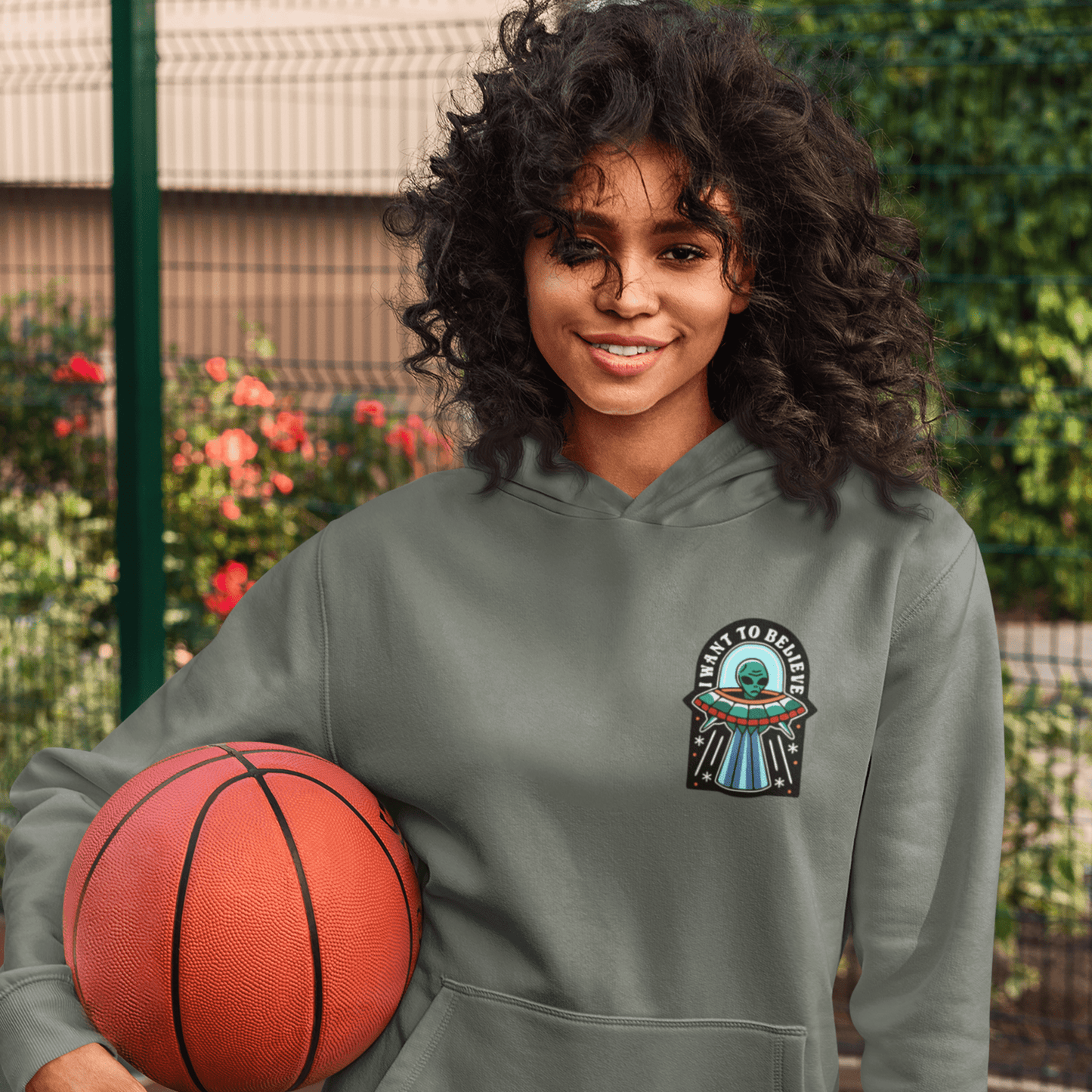 Hoodie BELIEVE IN ALIENS HOODIE trust trustrustrust