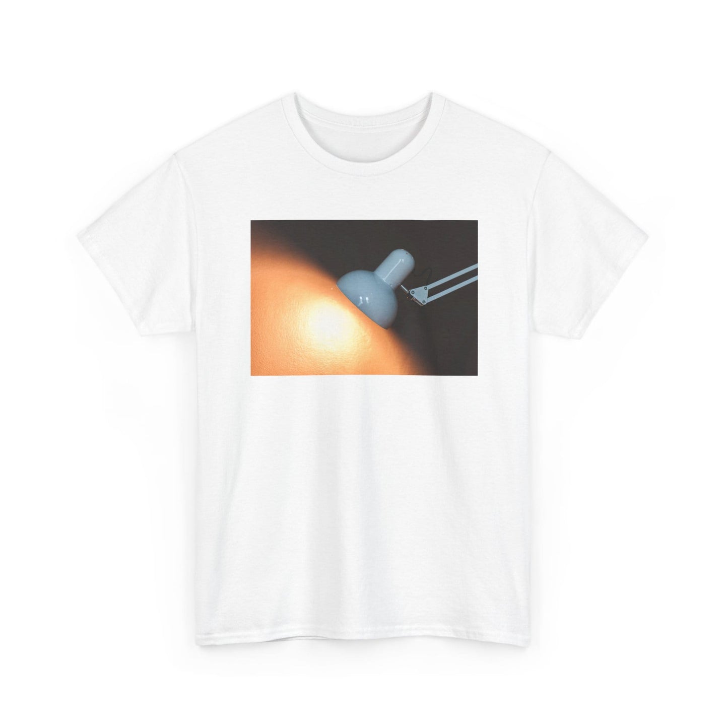 T-Shirt THE LAMP IS ON T-SHIRT THE LAMP IS ON T-SHIRT trust trustrustrust