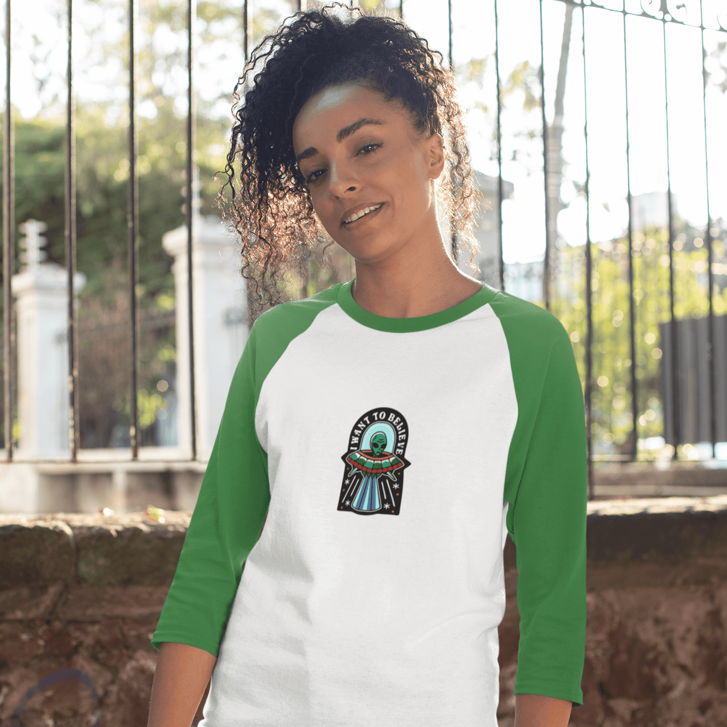 Long-sleeve BELIEVE IN ALIENS BASEBALL TEE trust trustrustrust