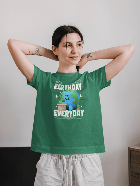 T-Shirt EARTH DAY EVERY DAY T-SHIRT trust trustrustrust